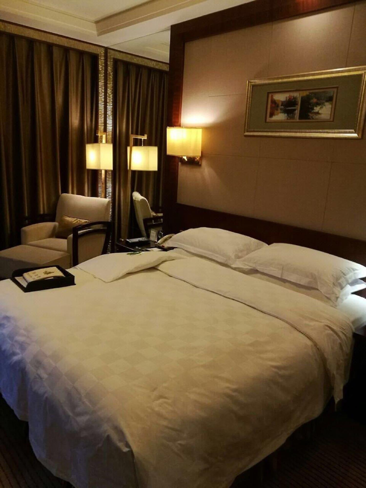 Inn Fine Hotel Далиен Екстериор снимка