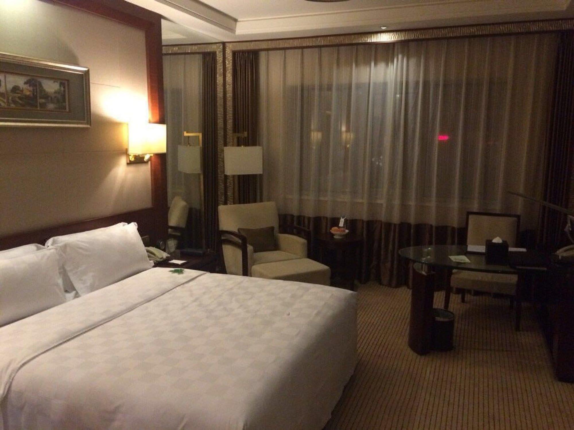 Inn Fine Hotel Далиен Екстериор снимка