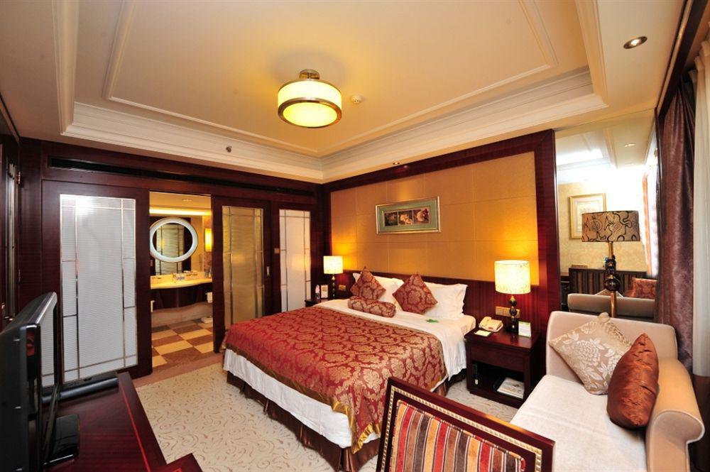 Inn Fine Hotel Далиен Екстериор снимка